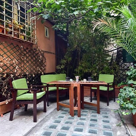 Monti Secret Garden Apartment Rome Exterior photo
