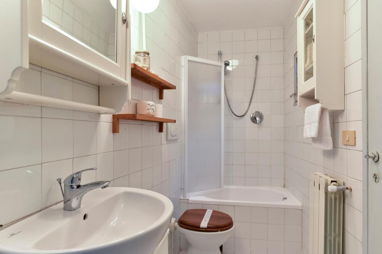 Monti Secret Garden Apartment Rome Exterior photo