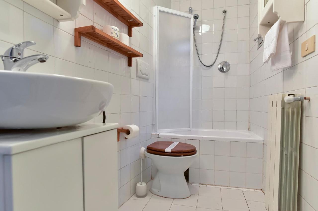 Monti Secret Garden Apartment Rome Exterior photo
